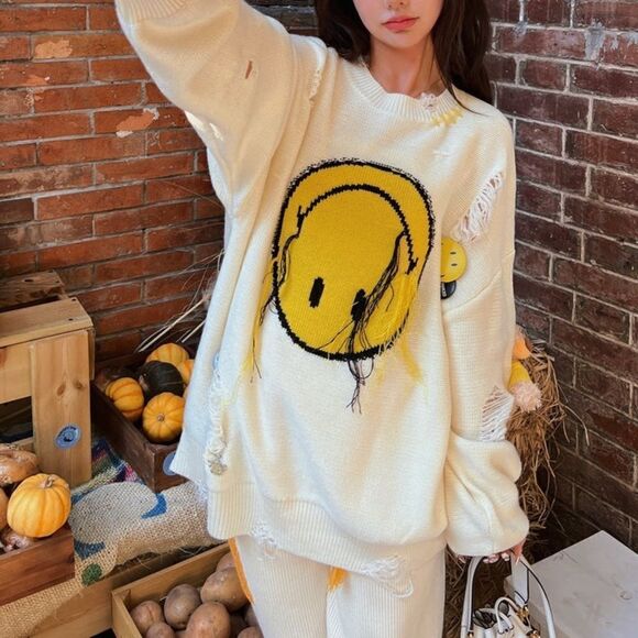 13De Marzo x Smiley Broken Suture Pin Knit White Dress SweaterCrew  Size S-L - Picture 5 of 16